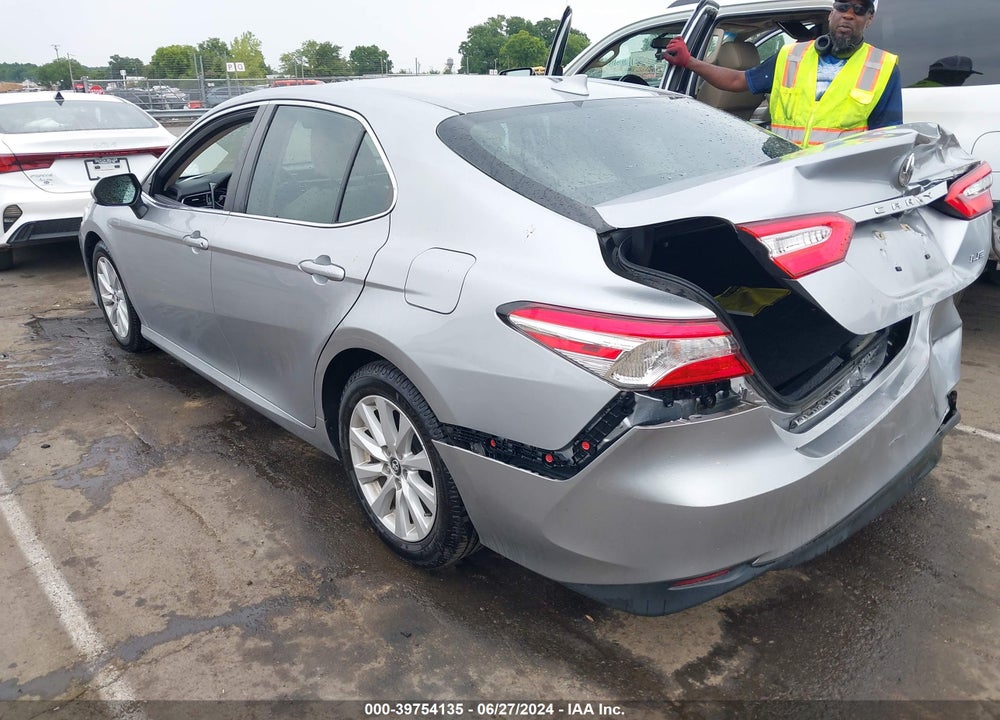 2020 TOYOTA CAMRY LE VIN: 4T1C11AK0LU912197