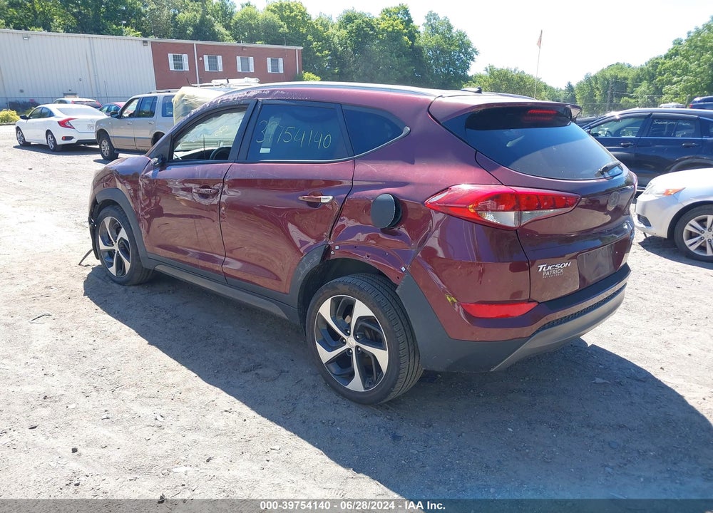 2016 HYUNDAI TUCSON SPORT VIN: KM8J3CA22GU194588