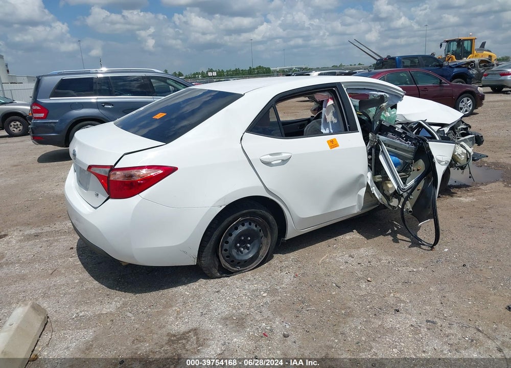 2017 TOYOTA COROLLA LE VIN: 5YFBURHE7HP693720