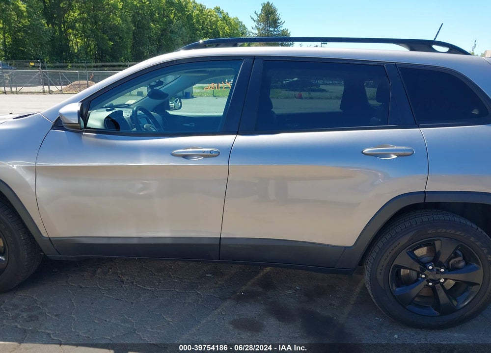 2019 JEEP CHEROKEE ALTITUDE 4X4 VIN: 1C4PJMLX6KD321516