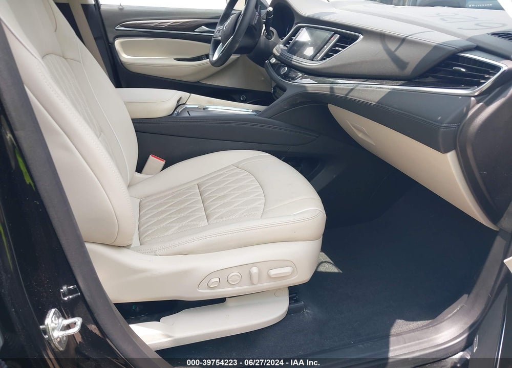 2024 BUICK ENCLAVE AVENIR FWD VIN: 5GAERDKW5RJ116937