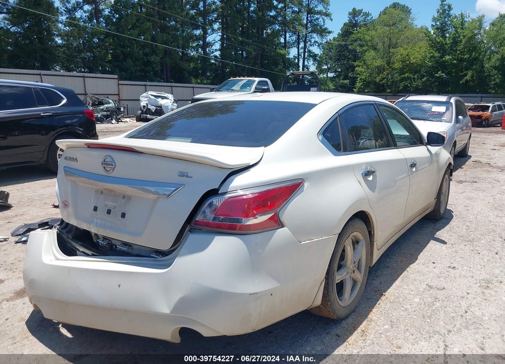 2015 NISSAN ALTIMA 2.5 SL VIN: 1N4AL3AP4FN353853