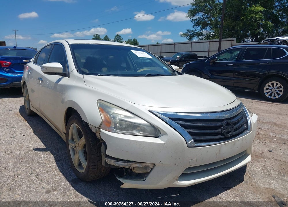 2015 NISSAN ALTIMA 2.5 SL VIN: 1N4AL3AP4FN353853