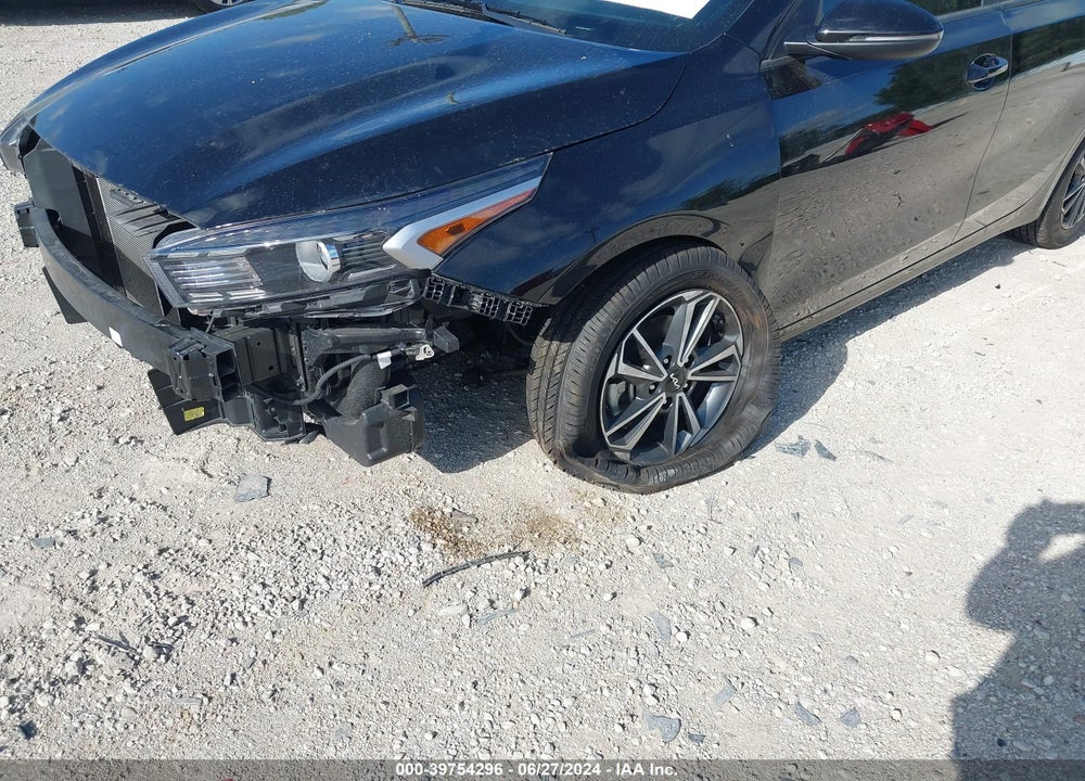 2023 KIA FORTE LXS VIN: 3KPF24ADXPE589427
