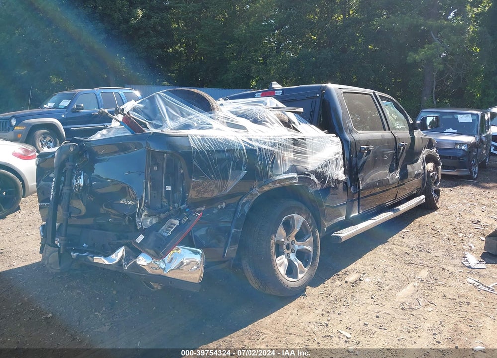 2019 RAM 1500 LAIE  4X4 6'4 BOX VIN: 1C6SRFRT7KN682967