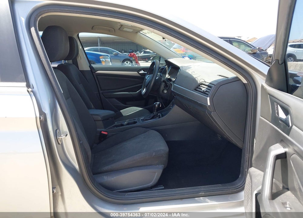 2019 VOLKSWAGEN JETTA 1.4T R-LINE/1.4T S/1.4T SE VIN: 3VWC57BU6KM174689