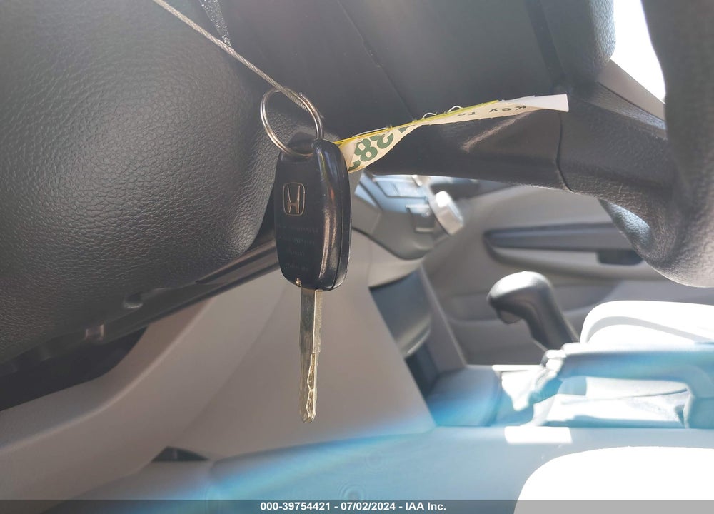 2009 HONDA ACCORD 2.4 LX VIN: 1HGCP263X9A086321