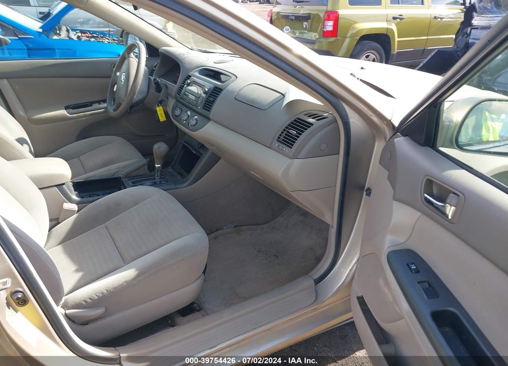 2005 TOYOTA CAMRY LE VIN: 4T1BE30K05U078786