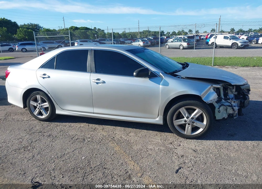2012 TOYOTA CAMRY SE VIN: 4T1BF1FKXCU042285