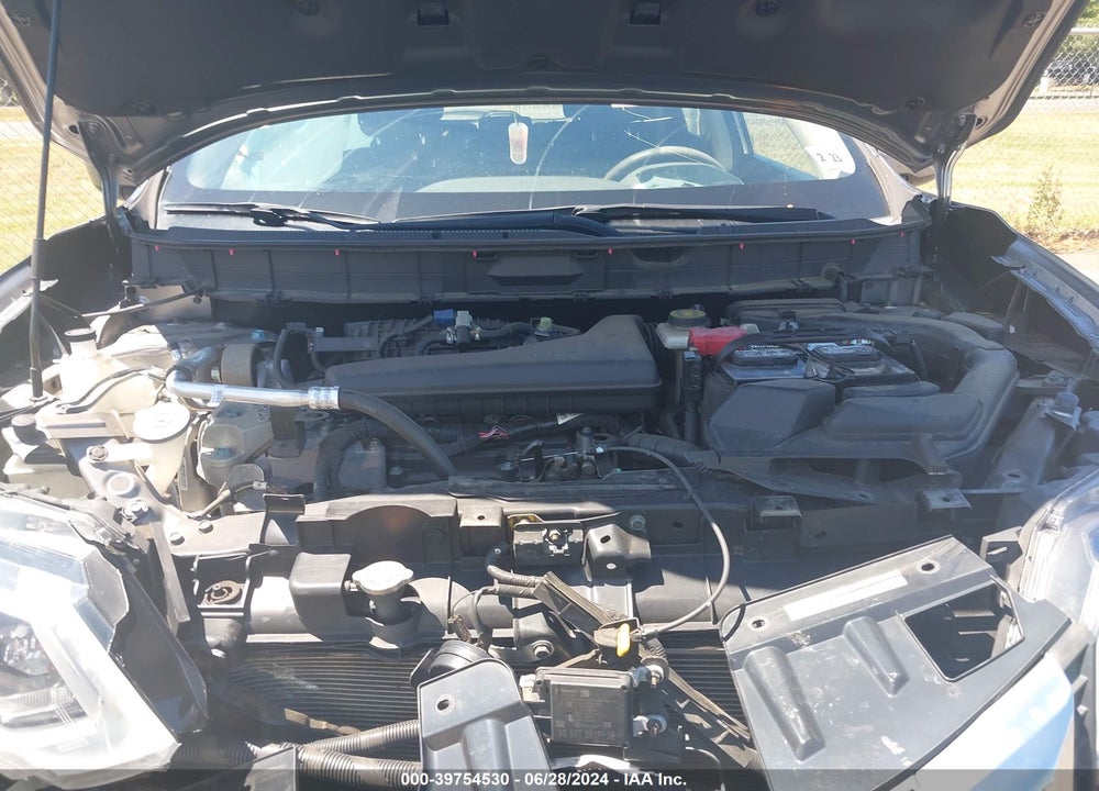 2018 NISSAN ROGUE S VIN: KNMAT2MV4JP543860