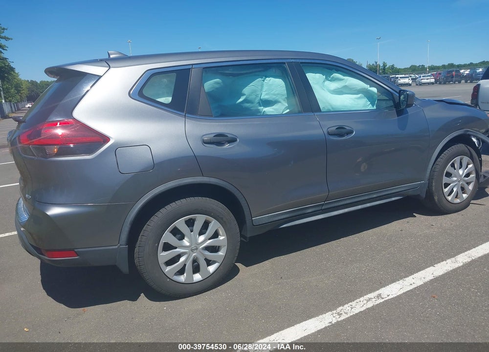 2018 NISSAN ROGUE S VIN: KNMAT2MV4JP543860