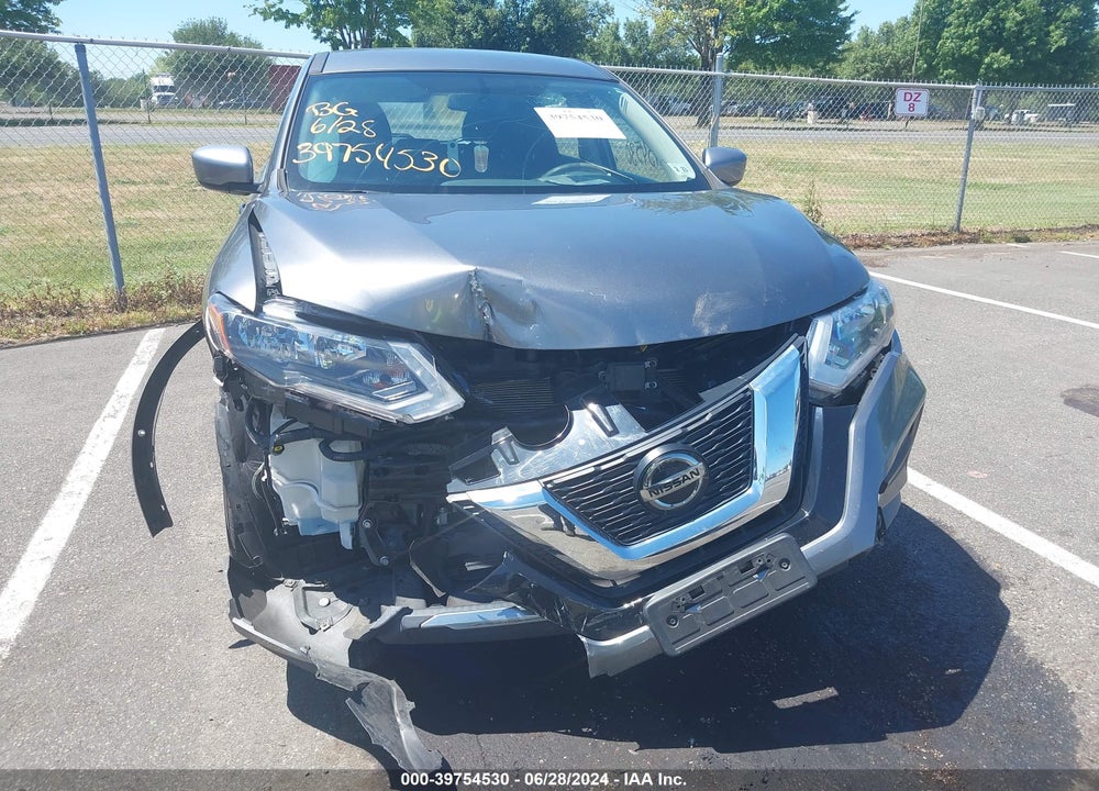 2018 NISSAN ROGUE S VIN: KNMAT2MV4JP543860