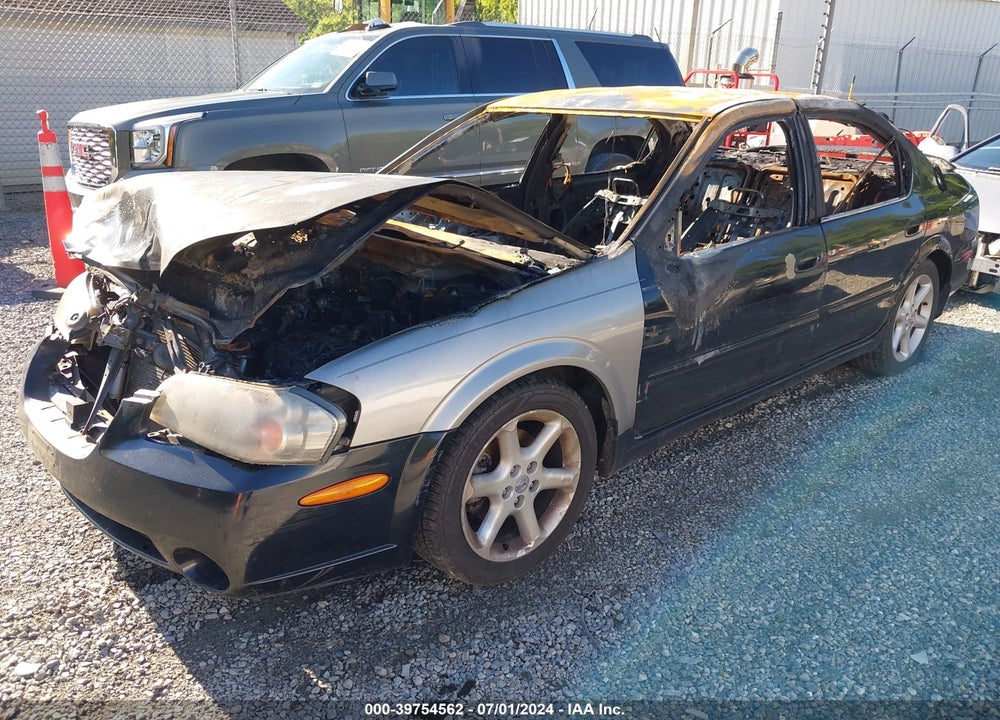 2002 NISSAN MAXIMA SE VIN: JN1DA31D22T402639