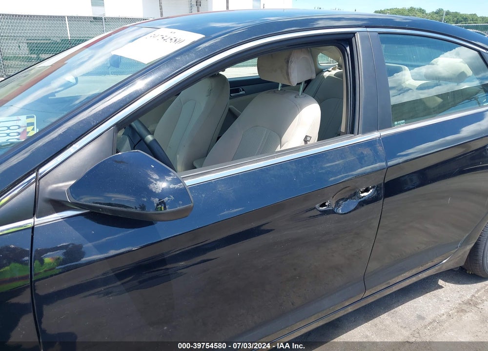 2017 HYUNDAI SONATA SE VIN: 5NPE24AF5HH439140