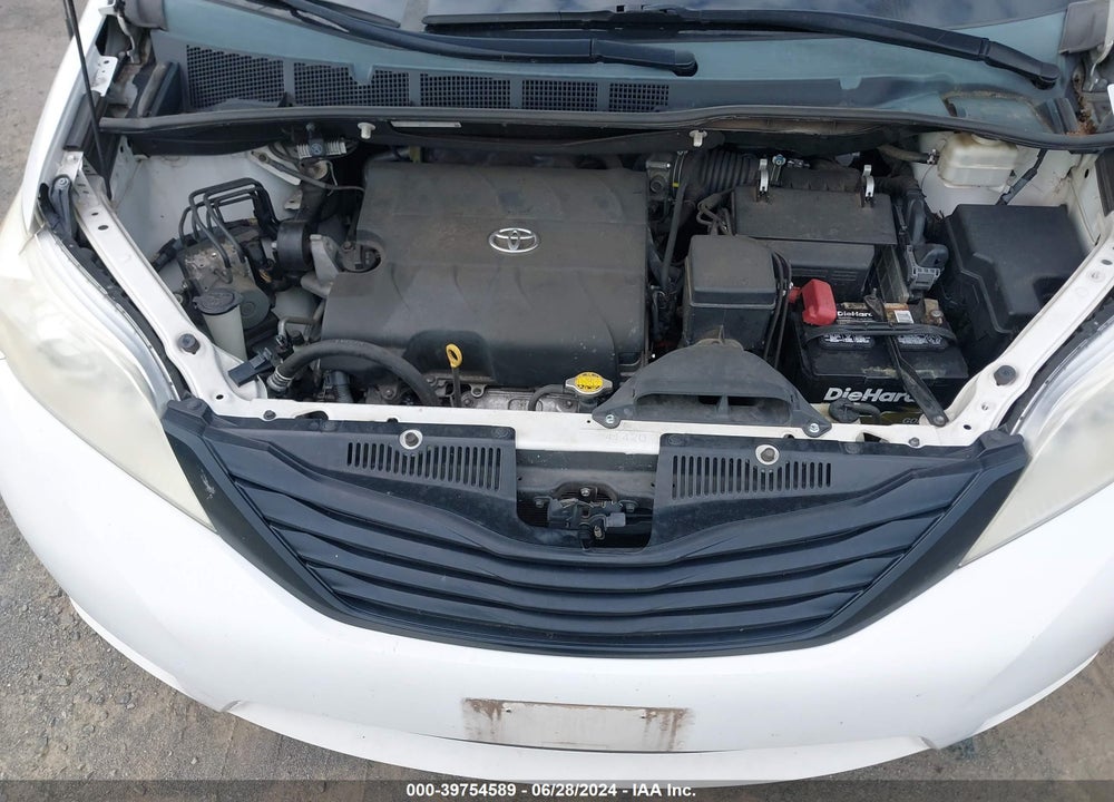2013 TOYOTA SIENNA L V6 7 PASSENGER VIN: 5TDZK3DC8DS355539