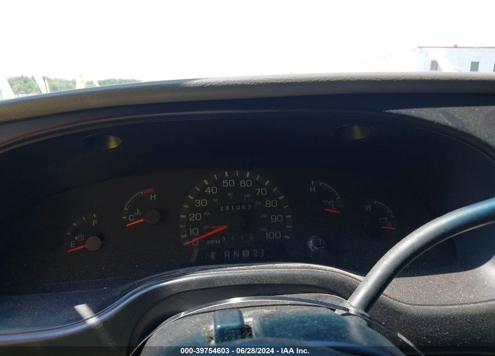 2001 FORD E-350 SUPER DUTY COMMERCIAL/RECREATIONAL VIN: 1FTSE34LX1HA18962