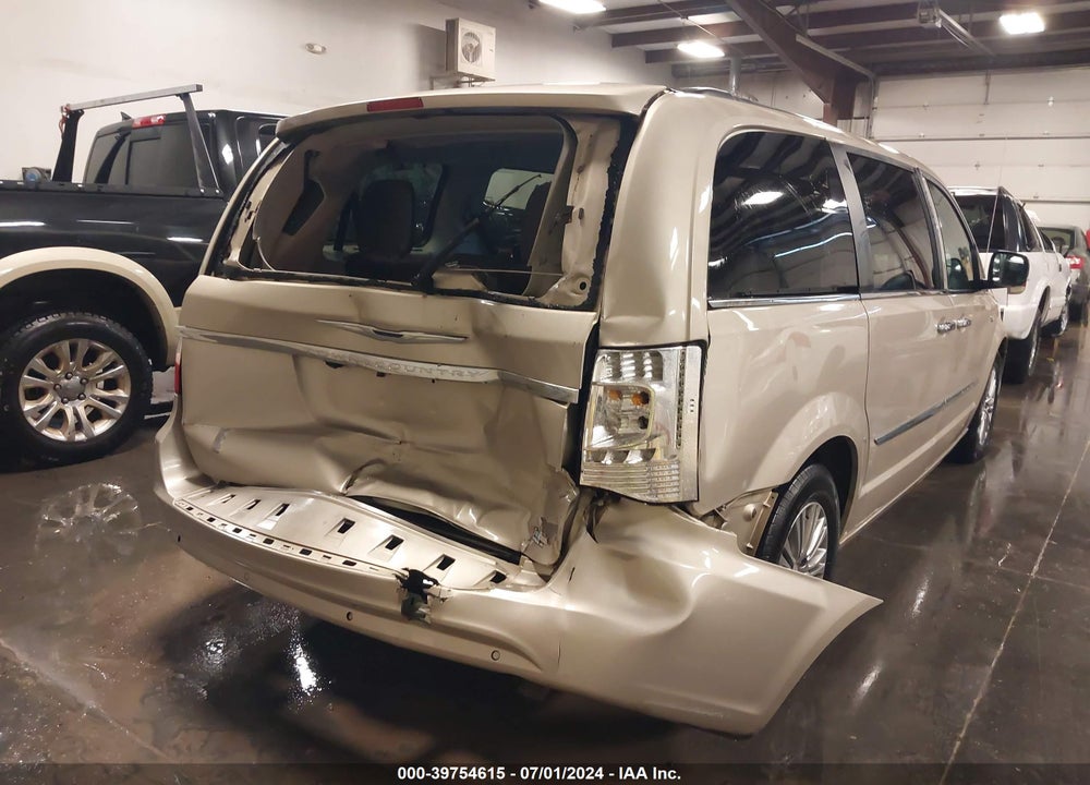 2014 CHRYSLER TOWN & COUNTRY TOURING-L 30TH ANNIVERSARY VIN: 2C4RC1CG4ER464645