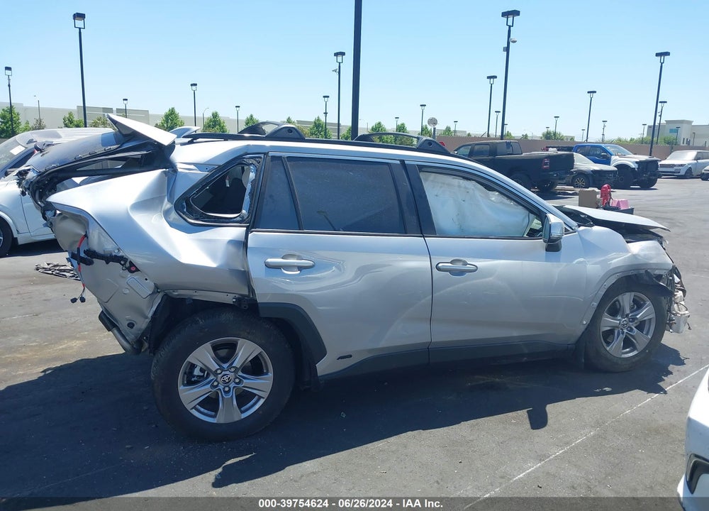 2024 TOYOTA RAV4 HYBRID XLE VIN: JTMRWRFV3RD216170