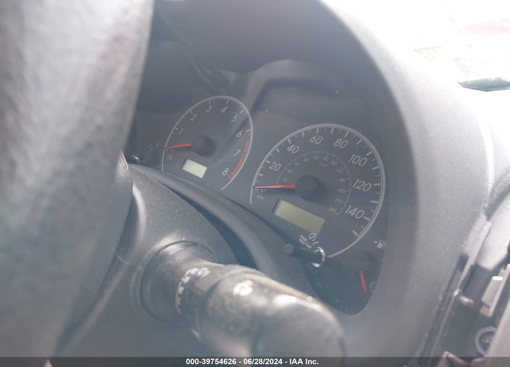 2013 TOYOTA COROLLA LE VIN: 2T1BU4EE0DC077908