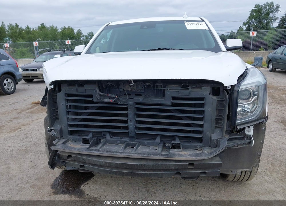 2019 GMC YUKON XL SLT VIN: 1GKS2GKCXKR344327