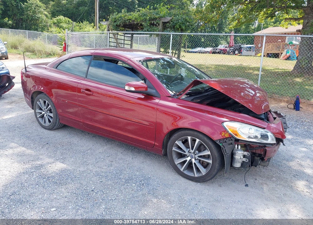 2011 VOLVO C70 T5 VIN: YV1672MC2BJ115325