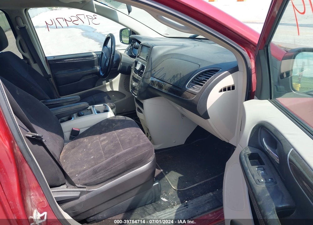 2011 CHRYSLER TOWN & COUNTRY TOURING VIN: 2A4RR5DG5BR665271