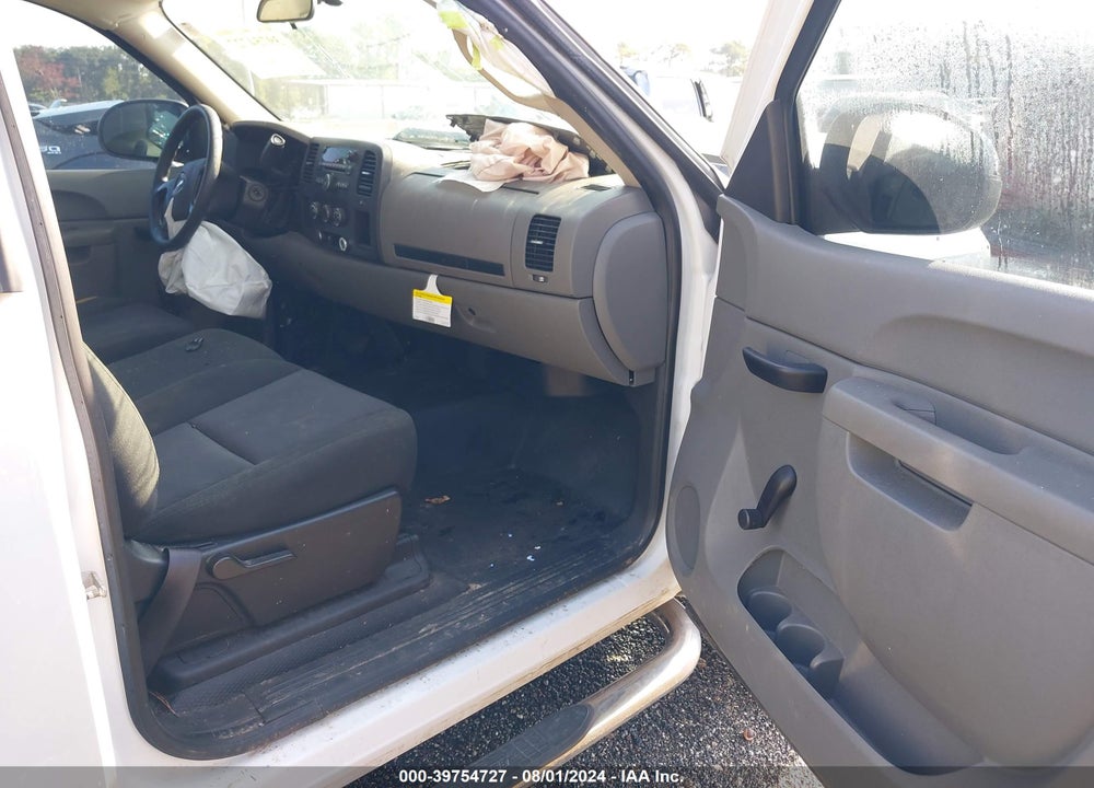 2013 CHEVROLET SILVERADO 1500 WORK TRUCK VIN: 1GCNCPEX8DZ321104