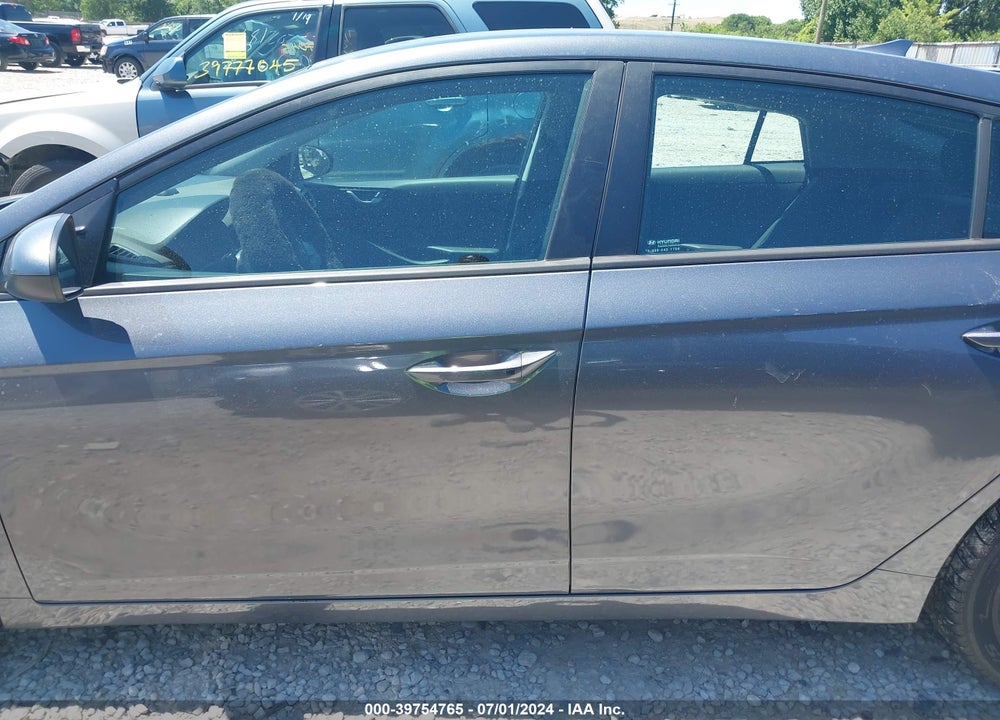 2019 HYUNDAI IONIQ HYBRID BLUE VIN: KMHC65LC8KU179488