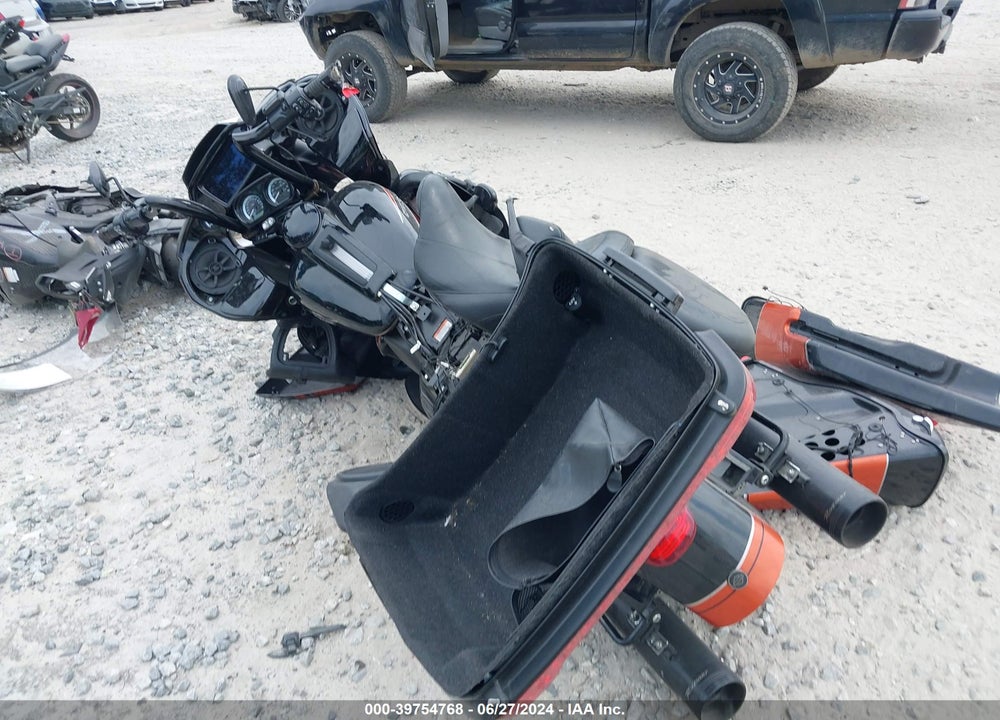 2022 HARLEY-DAVIDSON FLTRK VIN: 1HD1KZF17NB623273