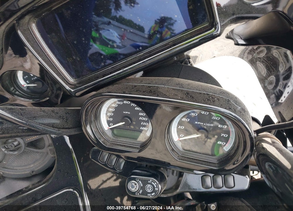 2022 HARLEY-DAVIDSON FLTRK VIN: 1HD1KZF17NB623273
