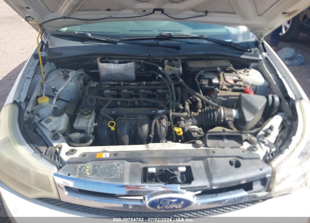 2011 FORD FOCUS SE VIN: 1FAHP3FN6BW119163