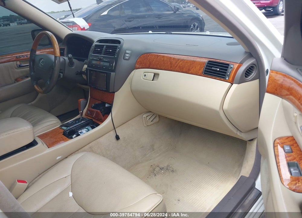 2005 LEXUS LS 430 VIN: JTHBN36FX55001723