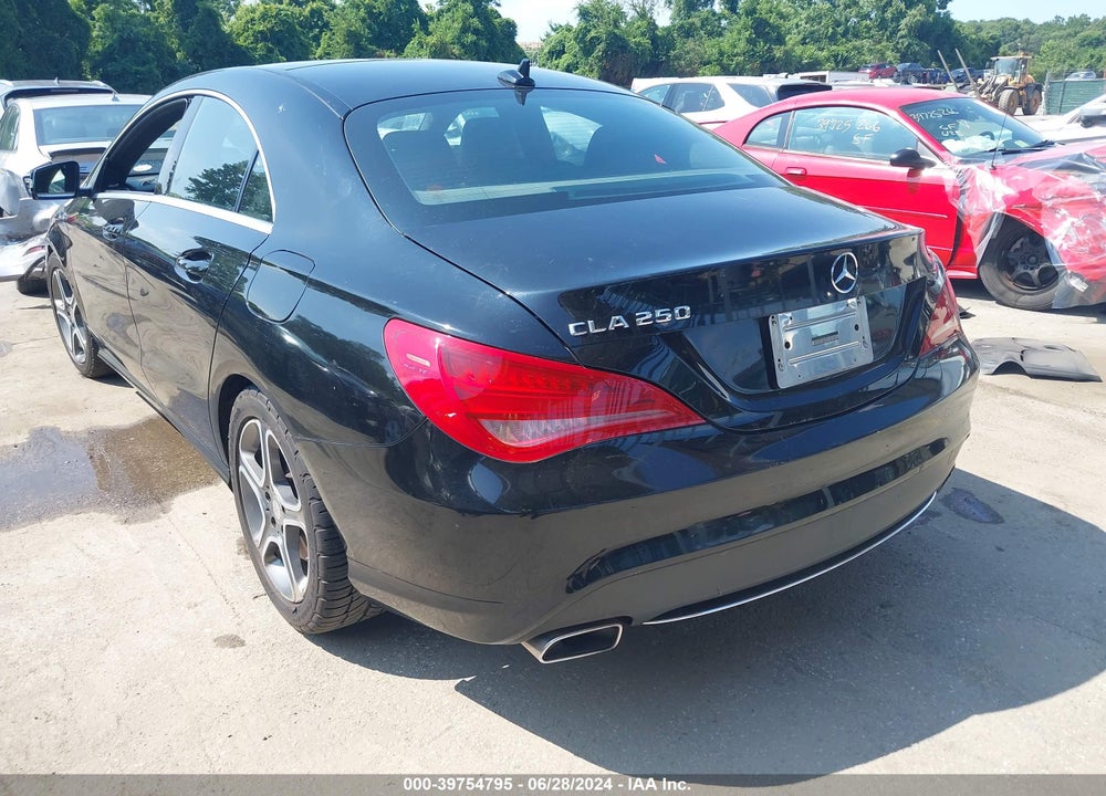 2014 MERCEDES-BENZ CLA 250 VIN: WDDSJ4EB6EN039098