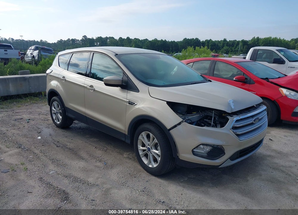 2017 FORD ESCAPE SE VIN: 1FMCU0GD7HUE84145