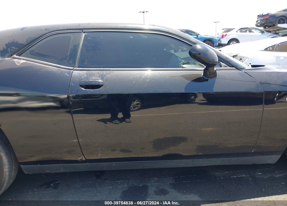 2018 DODGE CHALLENGER SXT VIN: 2C3CDZAG4JH311224