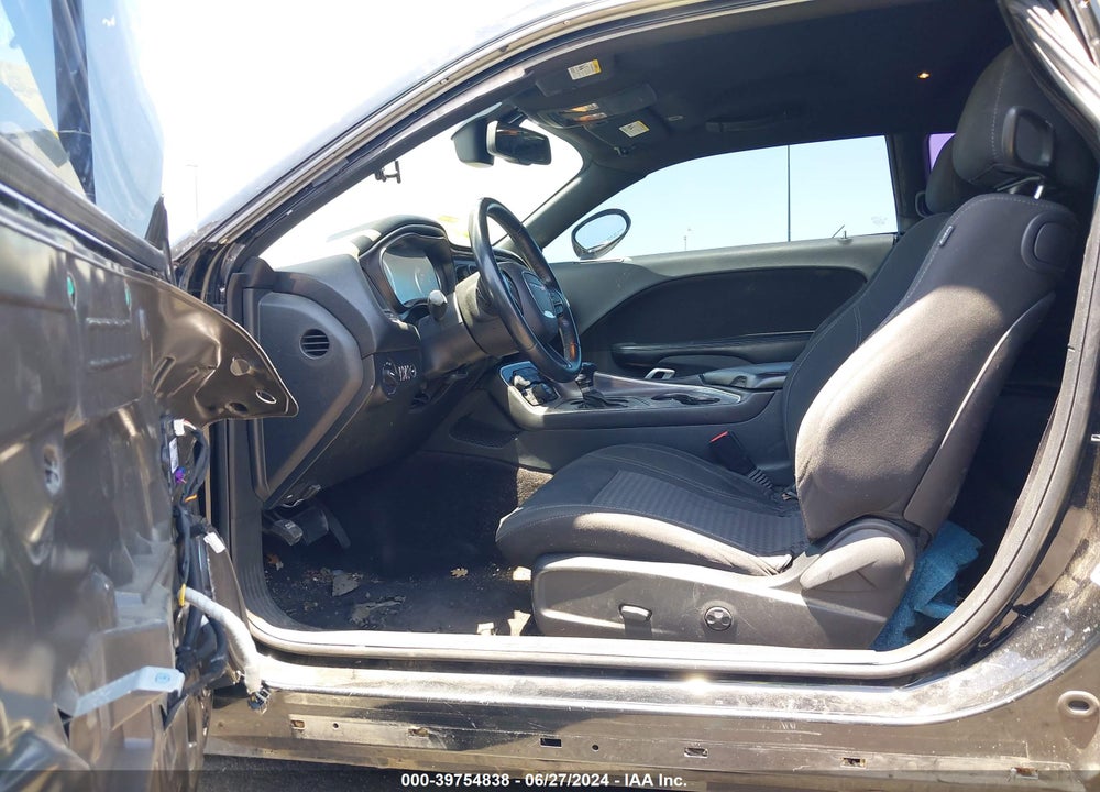 2018 DODGE CHALLENGER SXT VIN: 2C3CDZAG4JH311224