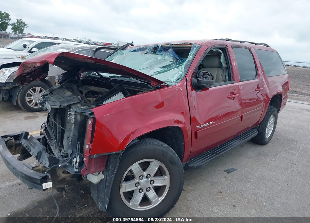2014 GMC YUKON XL 1500 SLT VIN: 1GKS2KE75ER195900