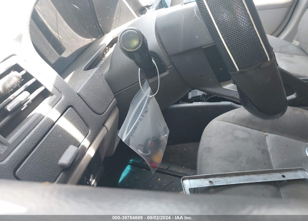 2010 FORD FUSION SE VIN: 3FAHP0HA9AR312210