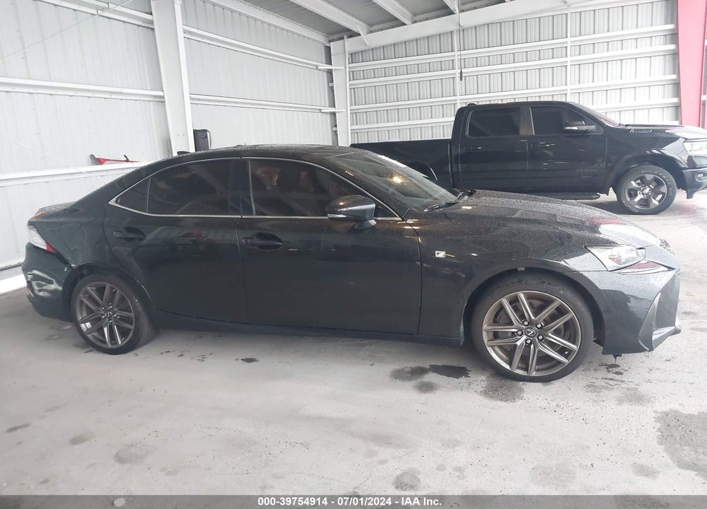 2018 LEXUS IS 300 VIN: JTHBA1D25J5072340