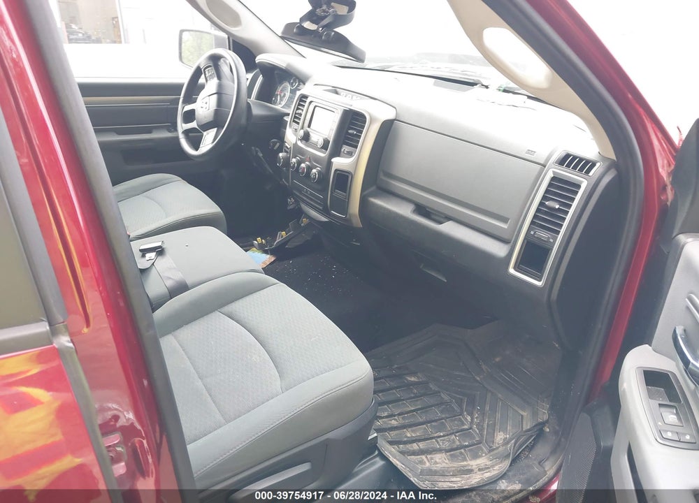 2013 RAM 1500 SLT VIN: 1C6RR6GG2DS595017