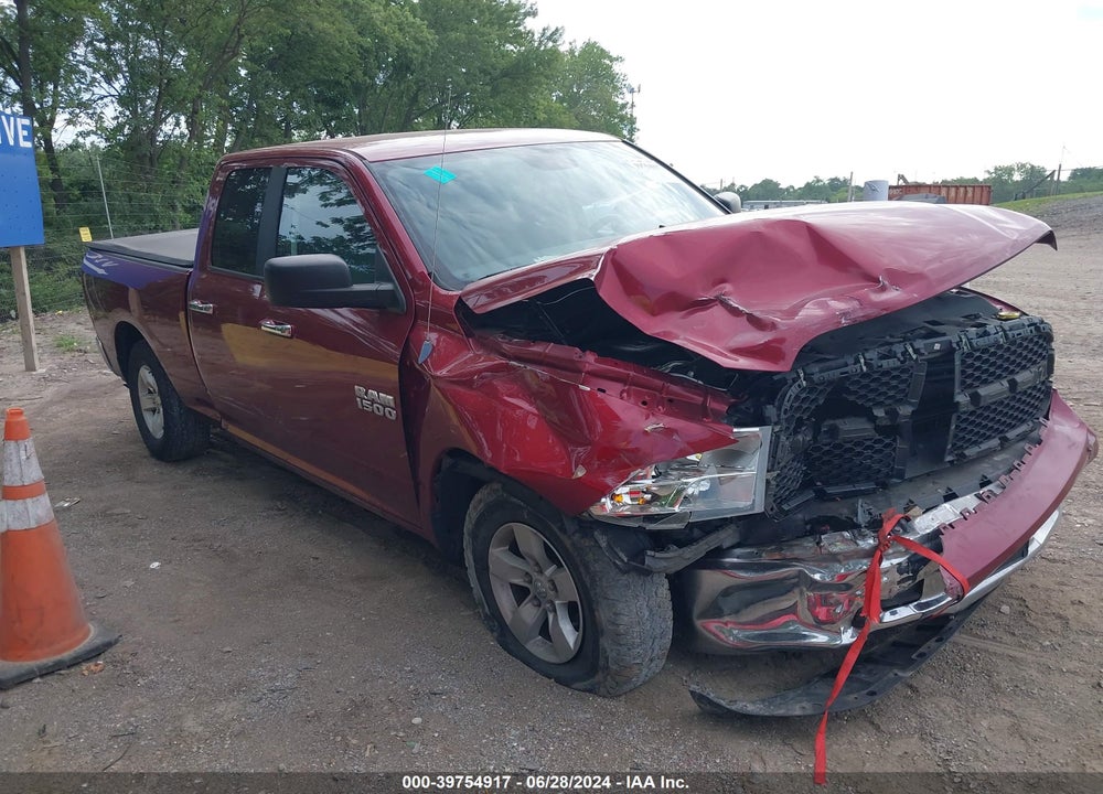 2013 RAM 1500 SLT VIN: 1C6RR6GG2DS595017
