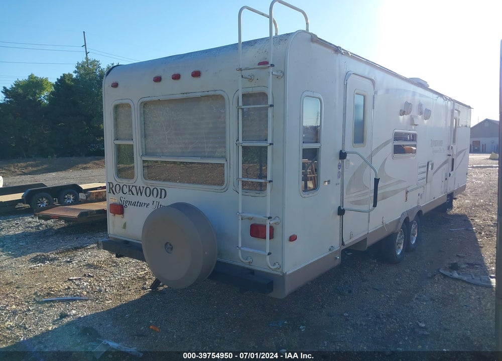 2009 ROCKWOOD 8314SS VIN: 4X4TRLG2891828830