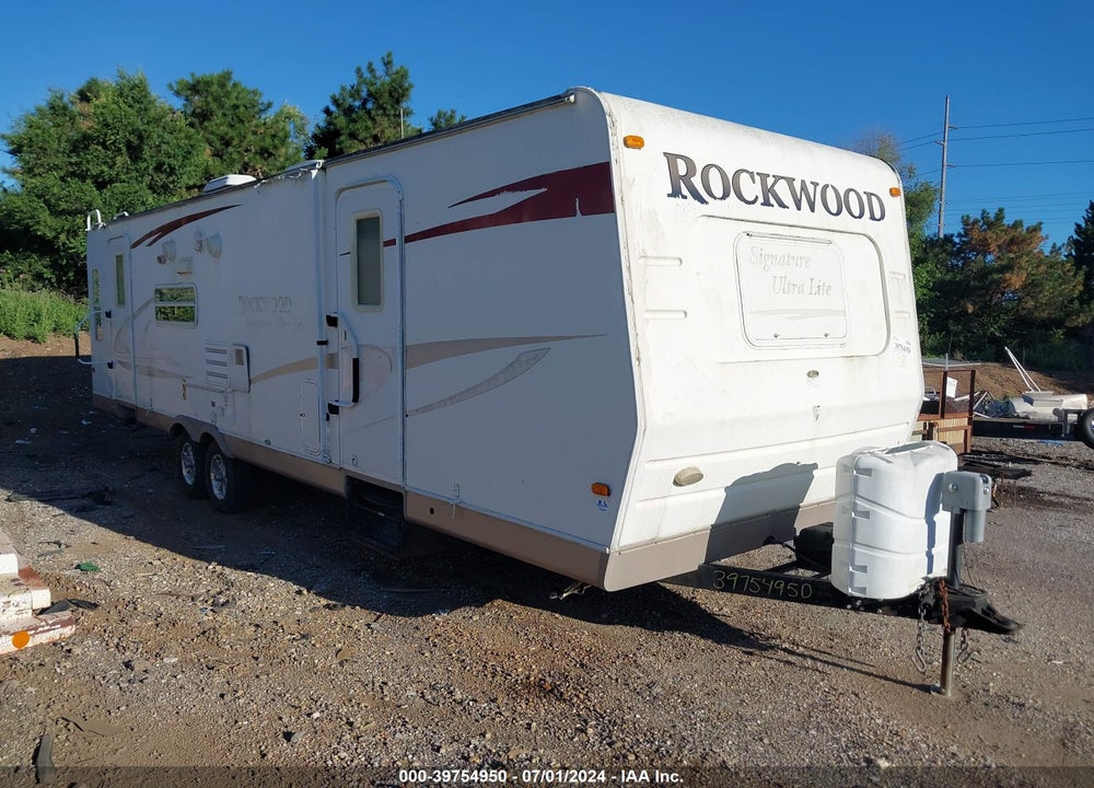 2009 ROCKWOOD 8314SS VIN: 4X4TRLG2891828830