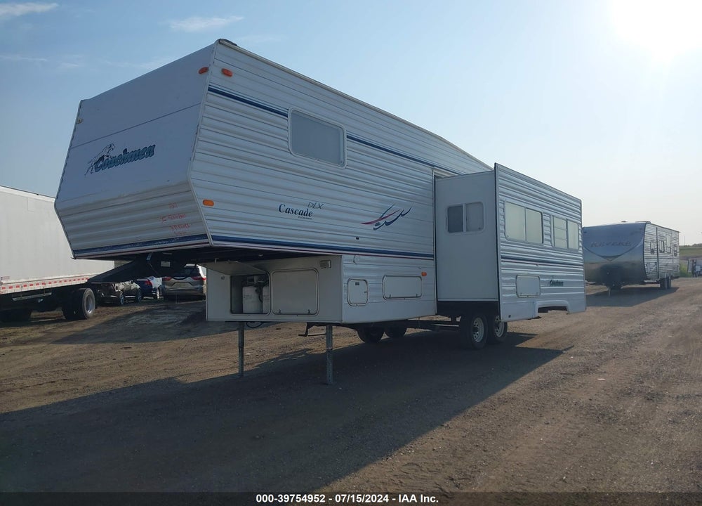 2002 COACHMEN CASCADE VIN: 1TC3B072321302835