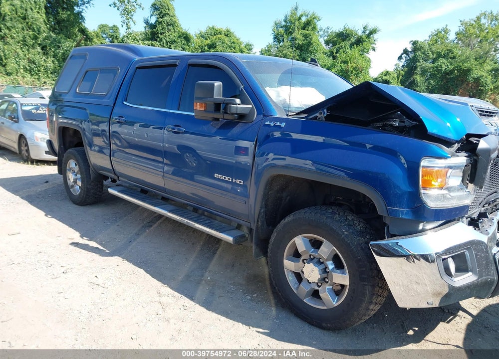 2018 GMC SIERRA 2500HD SLE VIN: 1GT12SEYXJF125028