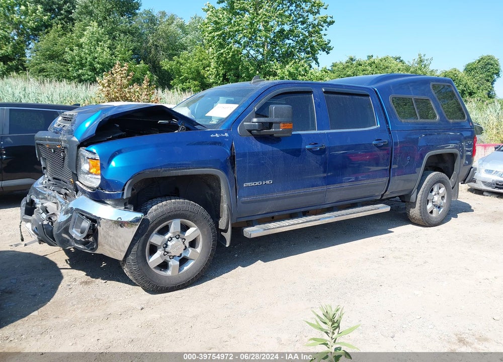 2018 GMC SIERRA 2500HD SLE VIN: 1GT12SEYXJF125028