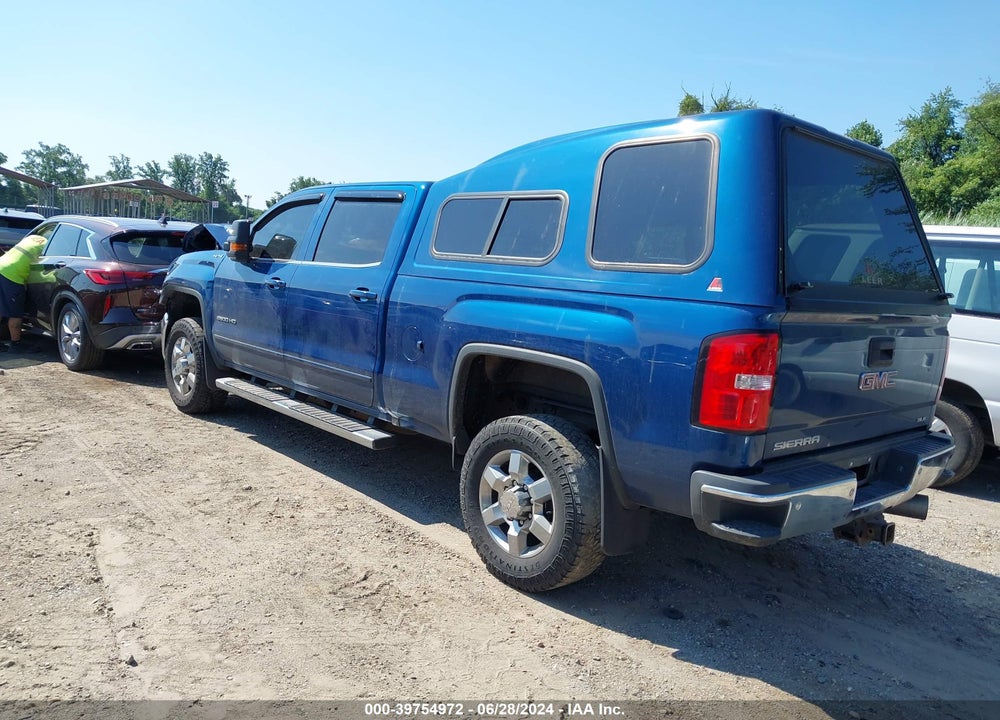 2018 GMC SIERRA 2500HD SLE VIN: 1GT12SEYXJF125028