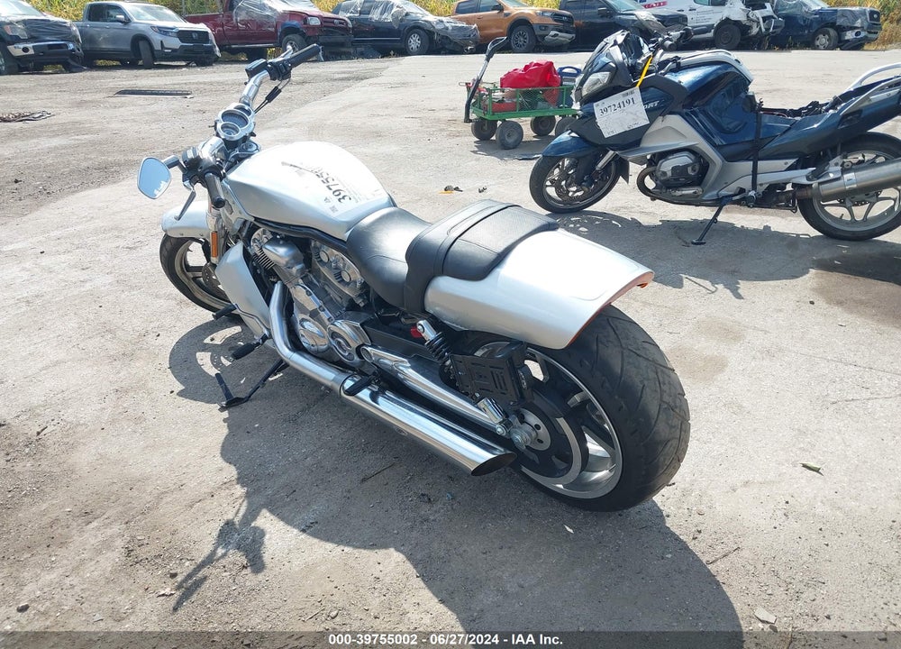 2009 HARLEY-DAVIDSON VRSCF VIN: 1HD1HPH179K801799
