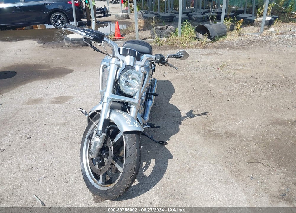 2009 HARLEY-DAVIDSON VRSCF VIN: 1HD1HPH179K801799