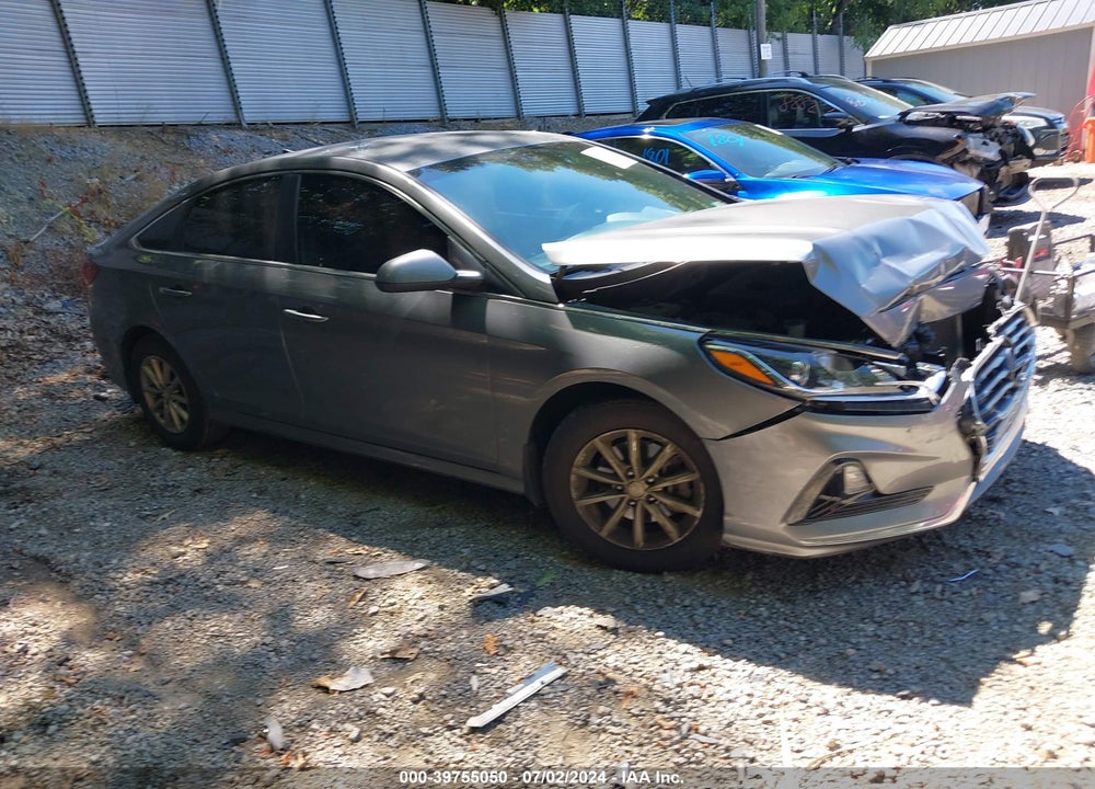 2018 HYUNDAI SONATA SE VIN: 5NPE24AF1JH673572